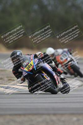 media/Sep-21-2025-Race Pace (Sun) [[98bf33ef95]]/Non Verified/4-Turn 3 (910am)/